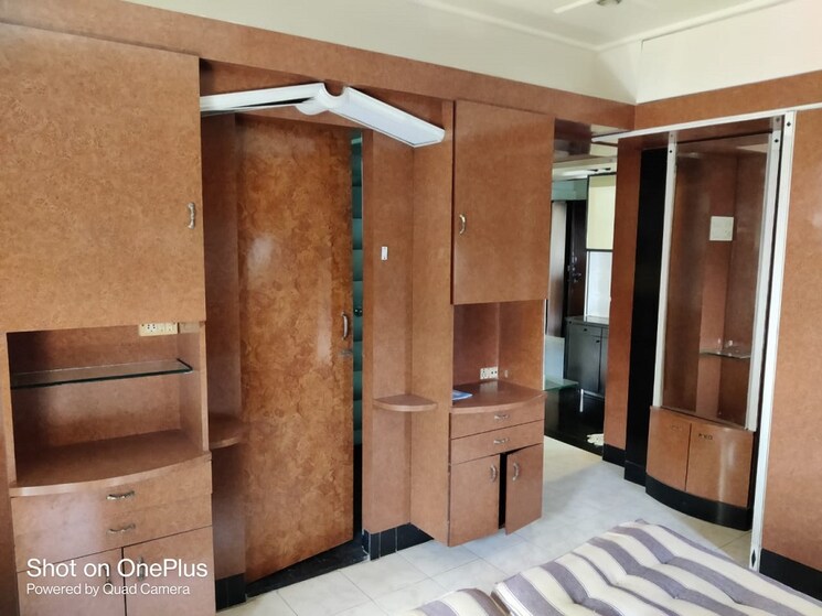 Bedroom, santacruz west 2 Bedroom 700 Sq.Ft. Apartment In Santacruz West Mumbai 9587871