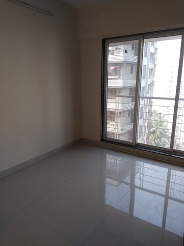 Room in 2 BHK Apartment at Veena Serenity, Chembur – for Rent