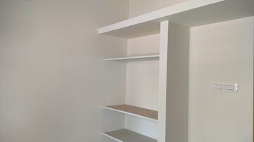 Room in 2 BHK Builder Floor at Saligramam – for Sale