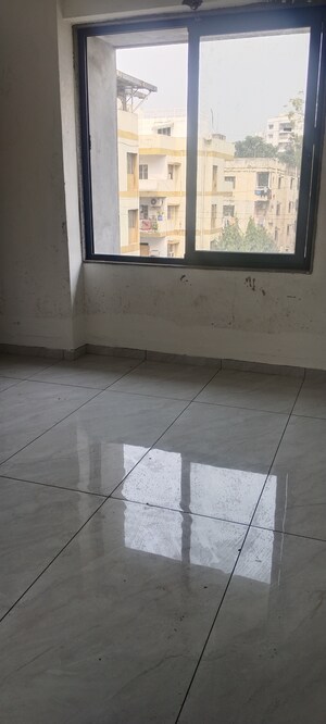 Room in 3 BHK Apartment at Vastrapur – for Sale