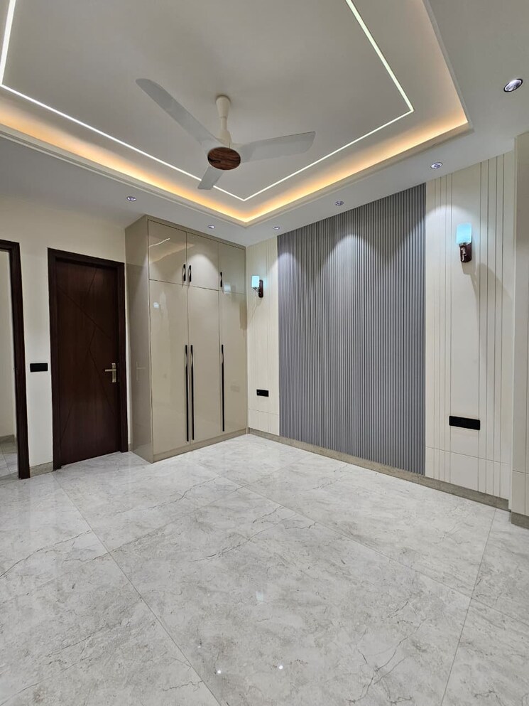 undefined, ansal-api-versalia 4 Bedroom 4500 Sq.Ft. Builder Floor In Sector 67a Gurgaon 9588065