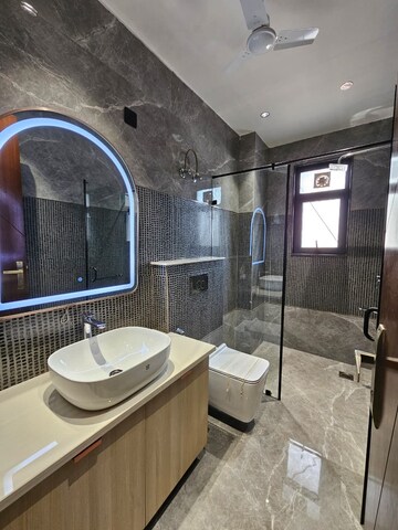 Attached Bathroom in 4 BHK Builder Floor at Ansal API Versalia, Sector 67a – for Sale