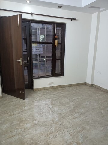 Bedroom in 3 BHK Builder Floor at Vivek Vihar – for Rent