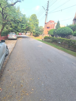   Plot at South City 1 – for Sale