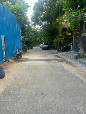   Plot at Sushant Lok ii – for Sale