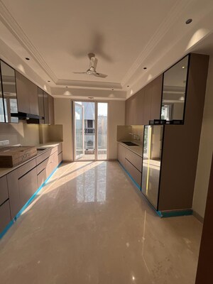 Building Lobby in 3 BHK Apartment at Madhur Apartment, Paschim Vihar – for Rent