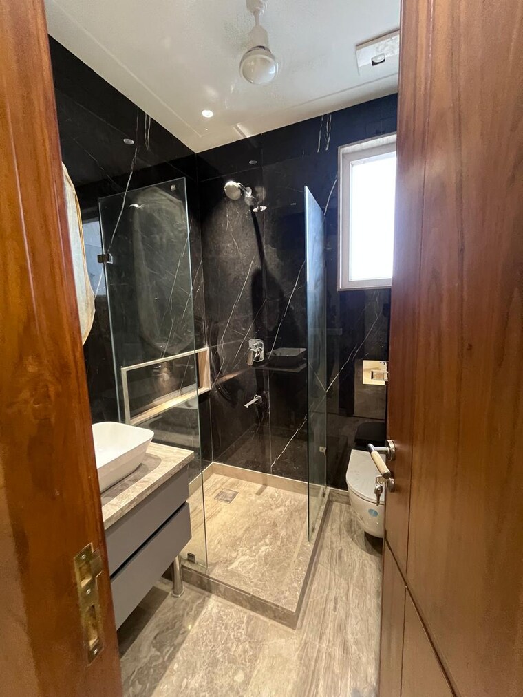 Attached Bathroom, madhur-apartment 3 Bedroom 1350 Sq.Ft. Apartment In Paschim Vihar Delhi 9588405