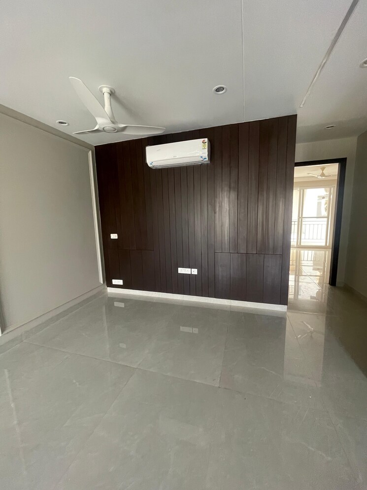 Room, anant-raj-ashok-estate 3 Bedroom 425 Sq.Ft. Builder Floor In Sector 63a Gurgaon 9588466