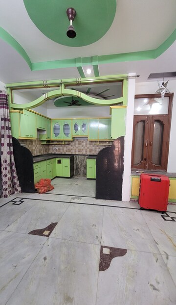 Kitchen in 2 BHK Apartment at Dilshad Garden – for Rent