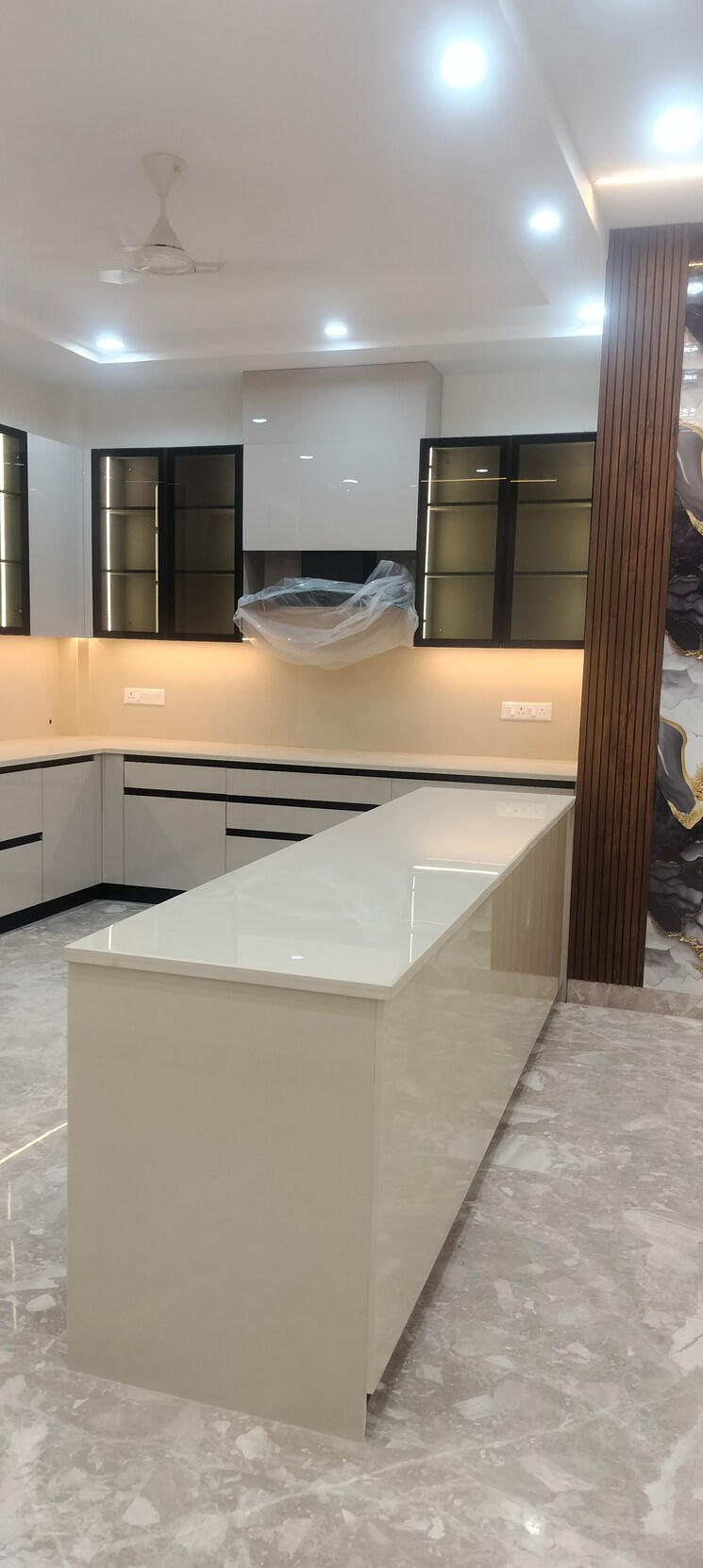 Kitchen, janakpuri 4 Bedroom 325 Sq.Yd. Builder Floor In Janakpuri Delhi 9588561