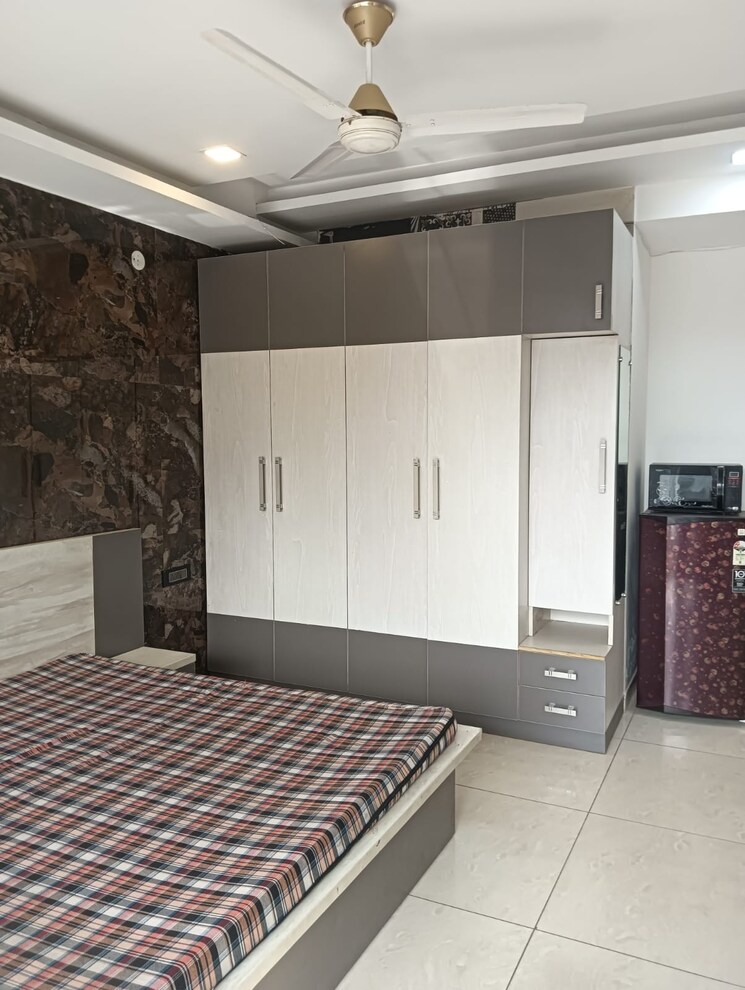 Kitchen, dlf-atria 1 Bedroom 221 Sq.Ft. Builder Floor In Dlf Phase ii Gurgaon 9588617