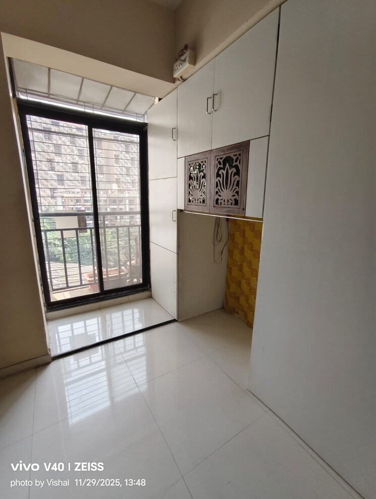 Room, shree-vrushti 2 Bedroom 700 Sq.Ft. Apartment In Ghodbunder Road Thane 9588650