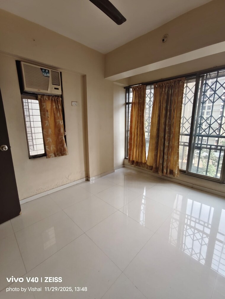 Room, shree-vrushti 2 Bedroom 700 Sq.Ft. Apartment In Ghodbunder Road Thane 9588650