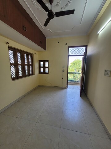 Master Bedroom in 2 BHK Builder Floor at Dilshad Colony – for Sale