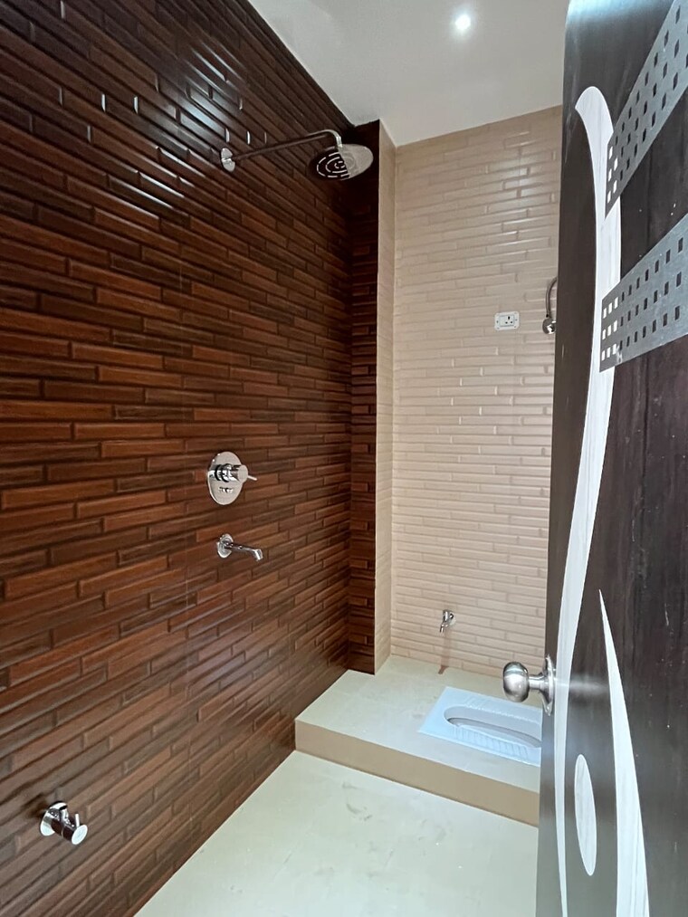 Room, gomti nagar Pg For Boys & Girls In Gomti Nagar 9588691