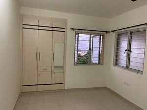 Room in 2 BHK Apartment at Shriram Sai Shreyas, Saravanampatti – for Sale