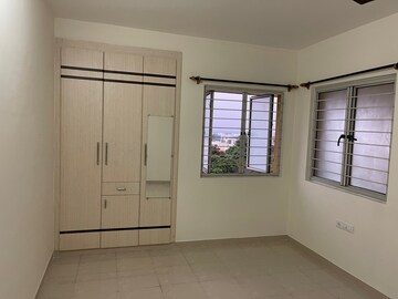 Room in 2 BHK Apartment at Shriram Sai Shreyas, Saravanampatti – for Sale