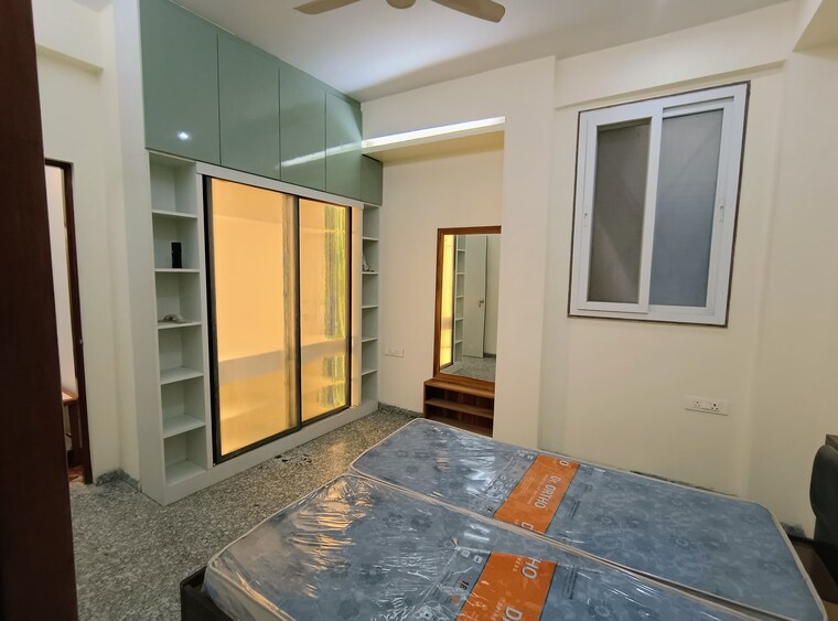 Room, spazedge 1 RK 125 Sq.Ft. Penthouse In Sector 47 Gurgaon 9588731