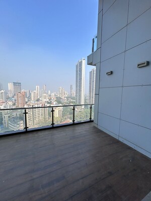 3 BHK Apartment For Sale in Dadar West