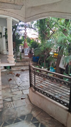 Balcony in 3 BHK Independent House at Ratlam Kothi – for Sale
