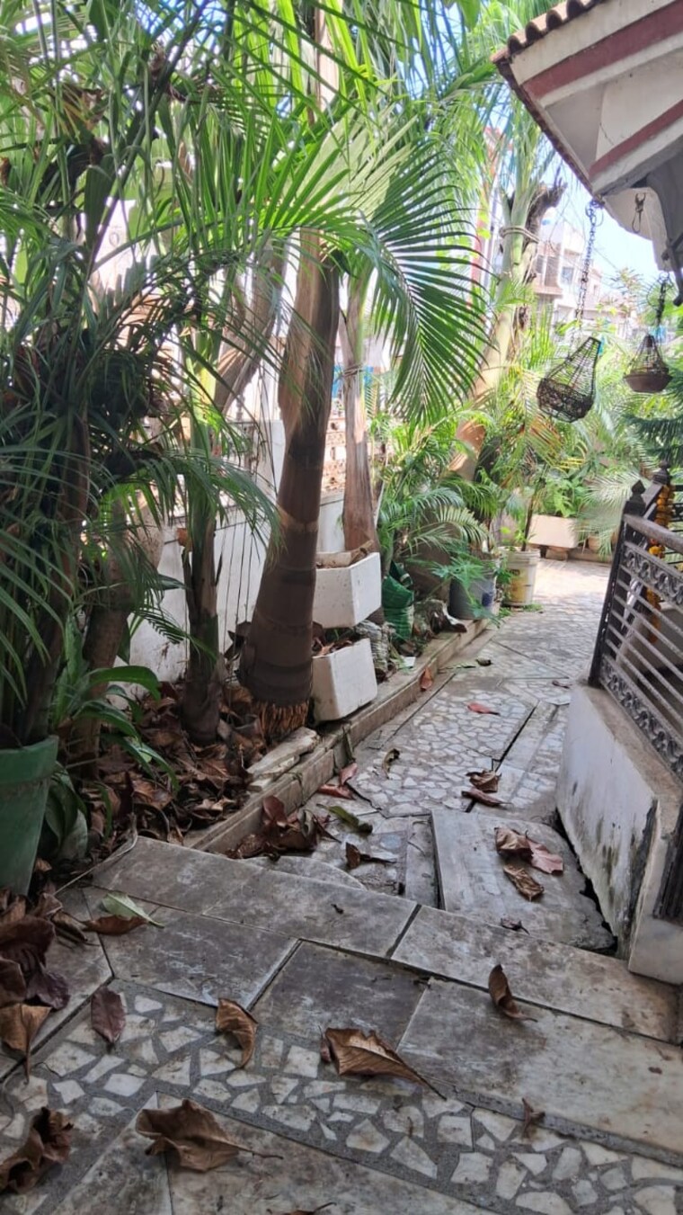  Parking, ratlam kothi 3 Bedroom 1650 Sq.Ft. Independent House In Ratlam Kothi Indore 9588763