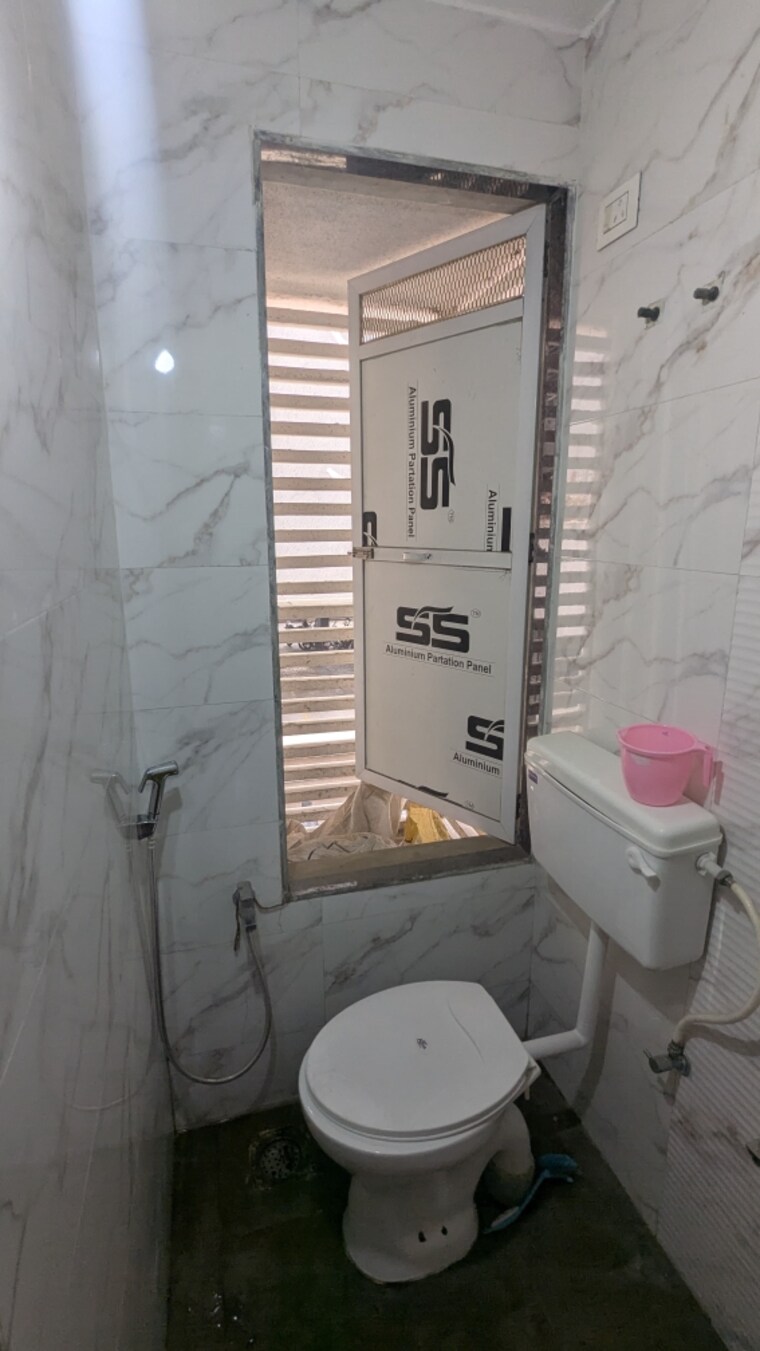 Bathroom, bankers-nest 2 Bedroom 800 Sq.Ft. Apartment In Ulwe Navi Mumbai 9588877