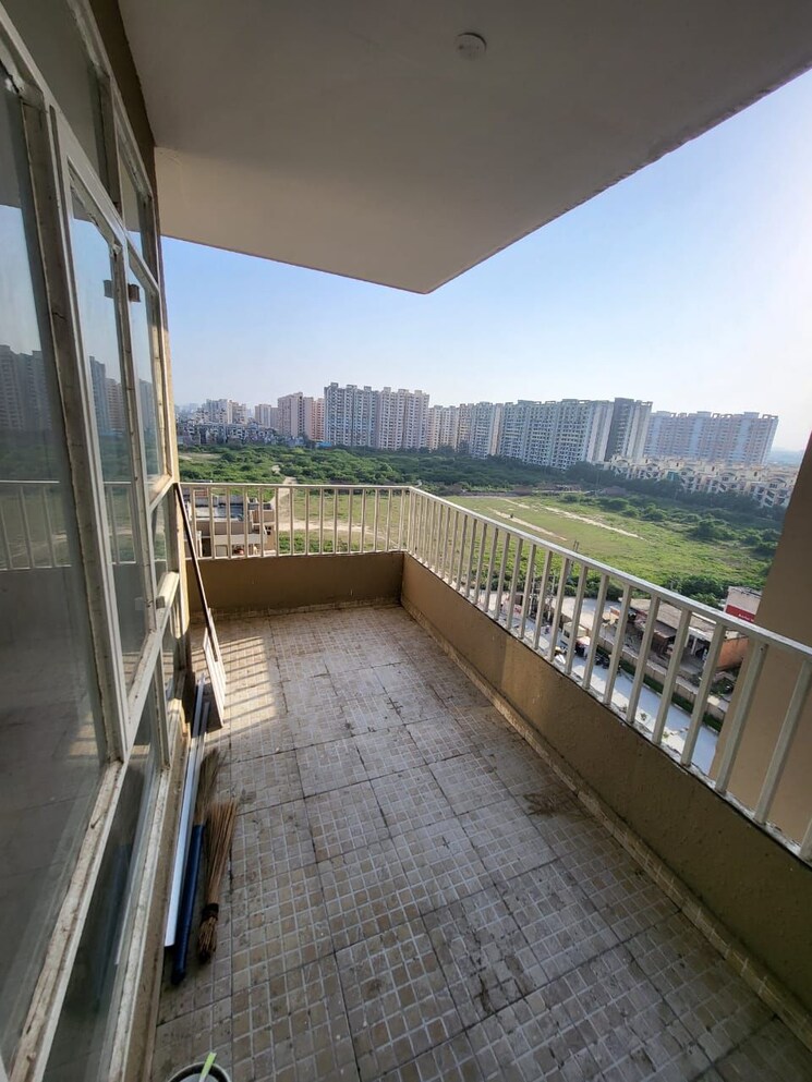 Balcony, vashisht-heights 2 Bedroom 500 Sq.Ft. Apartment In Sector 87 Faridabad 9588923