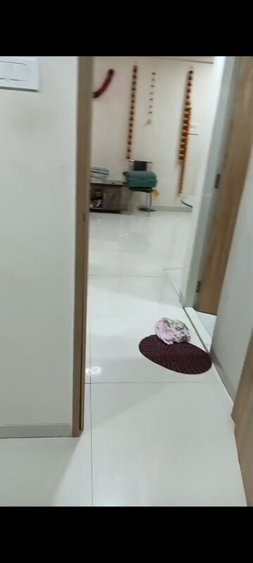 Furnished Amenities in 1 BHK Apartment at Kurla East – for Rent