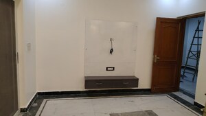 Room in 3 BHK Builder Floor at Janakpuri – for Sale