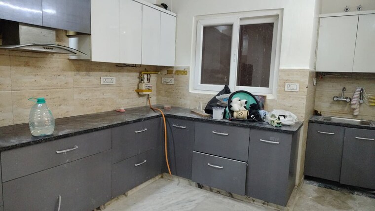 Kitchen, janakpuri 3 Bedroom 225 Sq.Yd. Builder Floor In Janakpuri Delhi 9588934
