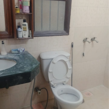 Bathroom in 3 BHK Apartment at Stellar Kings Court, Sector 50 – for Sale