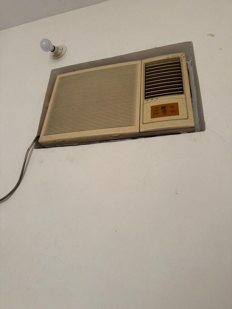 Room, karia-konark-campus 1 Bedroom 650 Sq.Ft. Apartment In Viman Nagar Pune 9588966