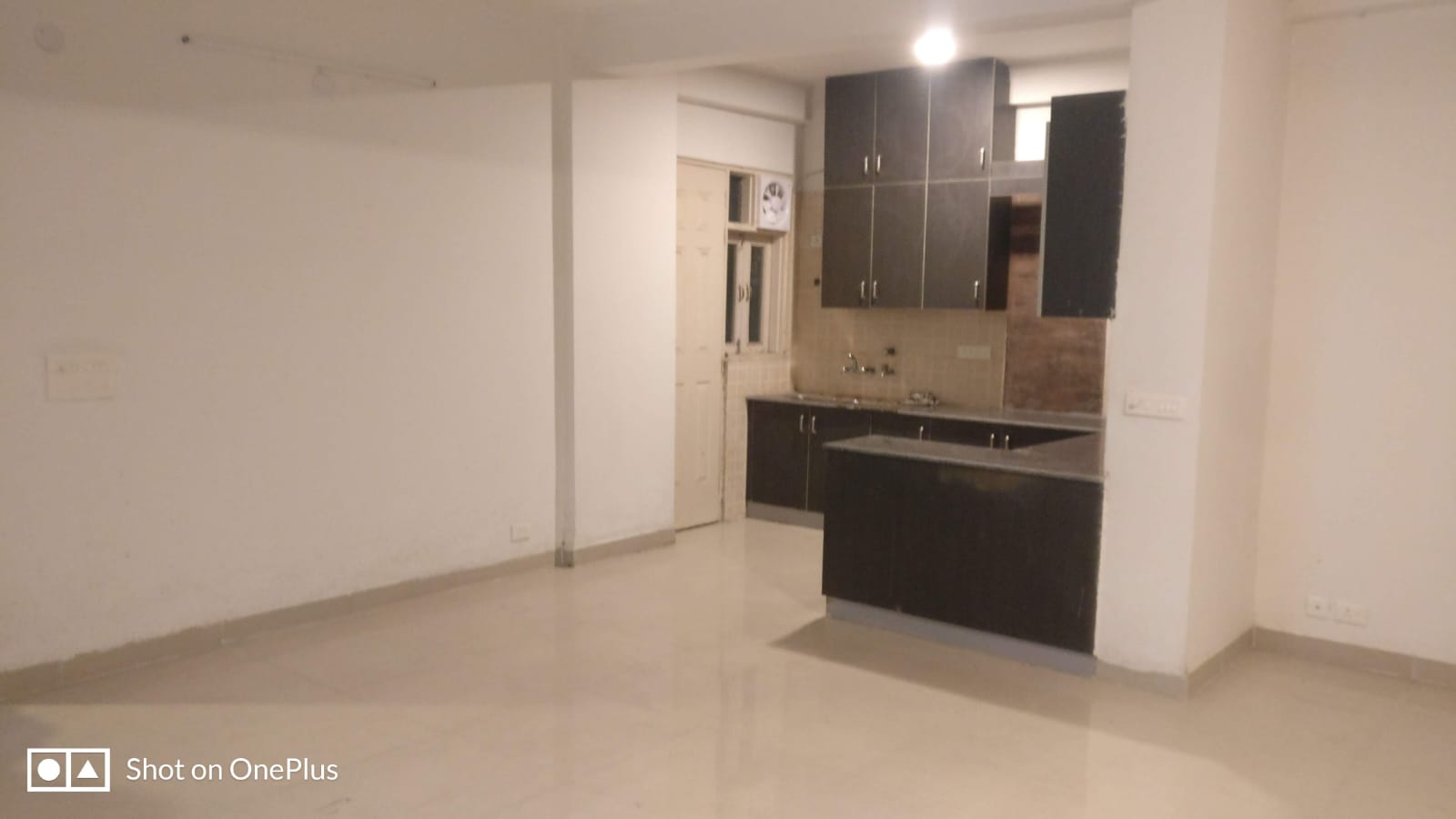3 BHK + Study Room Apartment For Rent in Gulmohur Garden