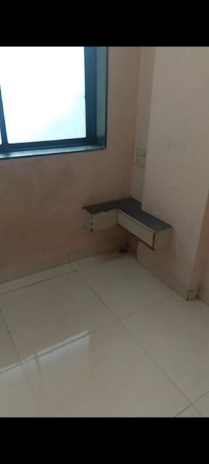 Room in 1 BHK Apartment at Kurla East – for Rent