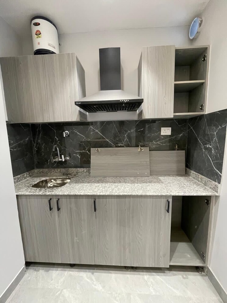 Kitchen, sector 52 Studio 651 Sq.Ft. Builder Floor In Sector 52 Gurgaon 9588981
