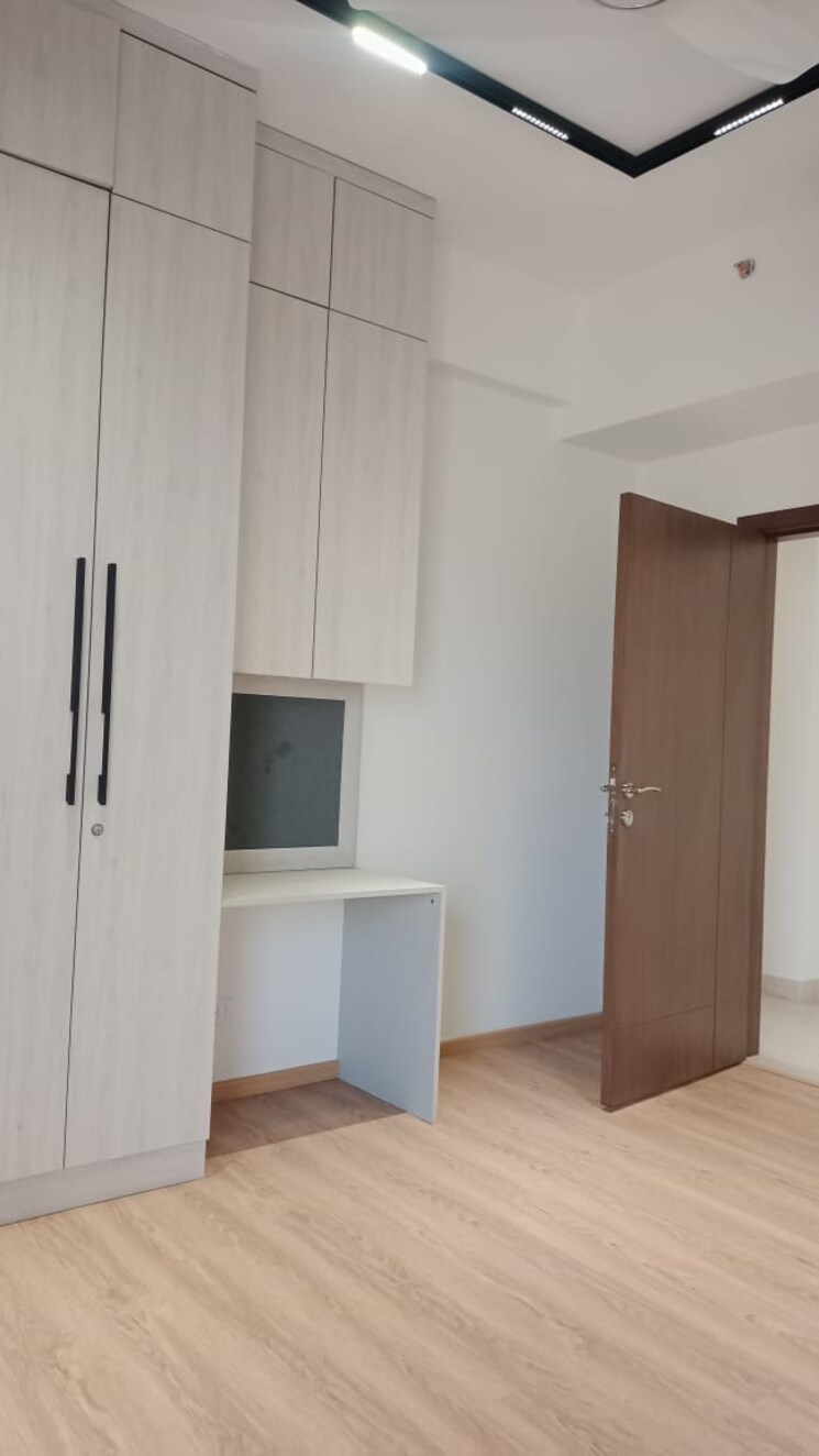 Room, m3m-golf-estate 4 Bedroom 4785 Sq.Ft. Apartment In Sector 65 Gurgaon 9588989