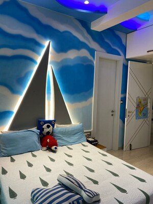 Team Area in 4 BHK Apartment at Juhu Scheme, Juhu – for Sale