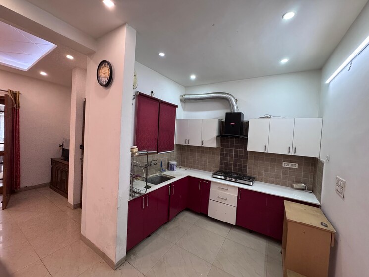 Kitchen, highland-park-chandigarh 2 Bedroom 1156 Sq.Ft. Apartment In Bhabat Zirakpur 9588993