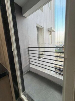 Bathroom in 2 BHK Apartment at Sheth Zuri, Laxmi Nagar – for Rent