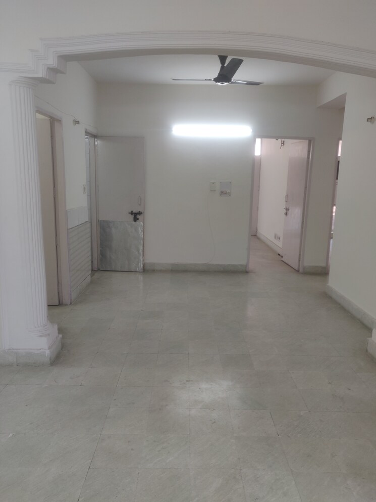 Bathroom, kalibari-apartments 3 Bedroom 1550 Sq.Ft. Apartment In Sector 21d Faridabad 9589033