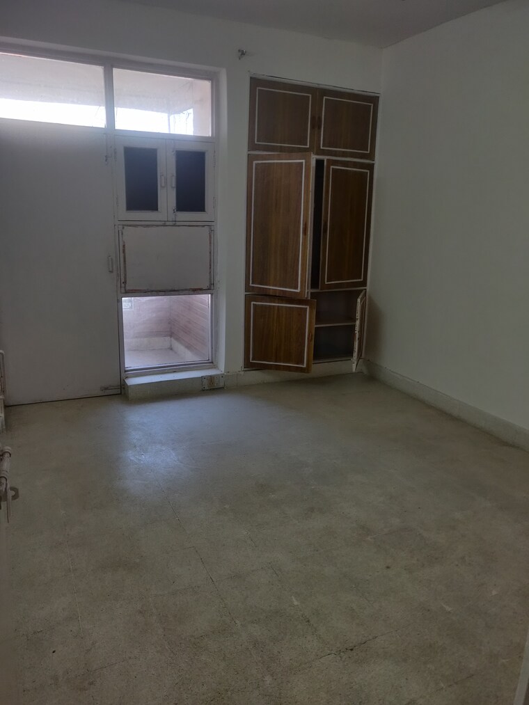 undefined, kalibari-apartments 3 Bedroom 1550 Sq.Ft. Apartment In Sector 21d Faridabad 9589033