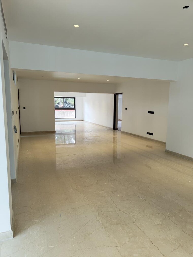 Room, brigade-lavelle-1 3 Bedroom 2700 Sq.Ft. Apartment In Lavelle Road Bangalore 9589084