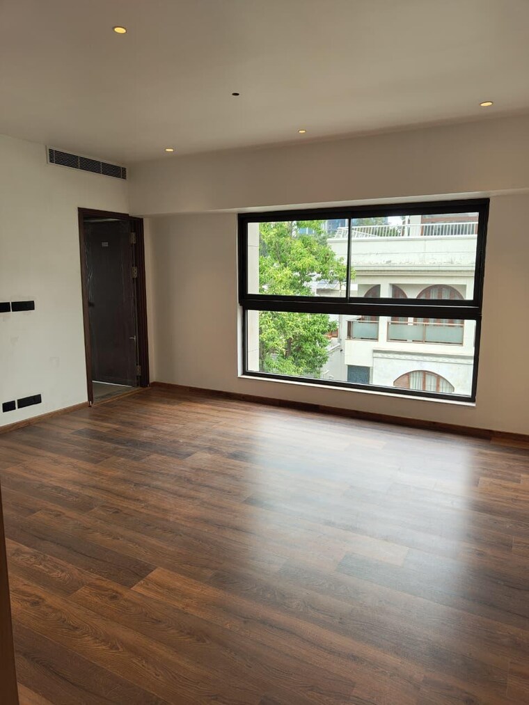 Room, brigade-lavelle-1 3 Bedroom 2700 Sq.Ft. Apartment In Lavelle Road Bangalore 9589084