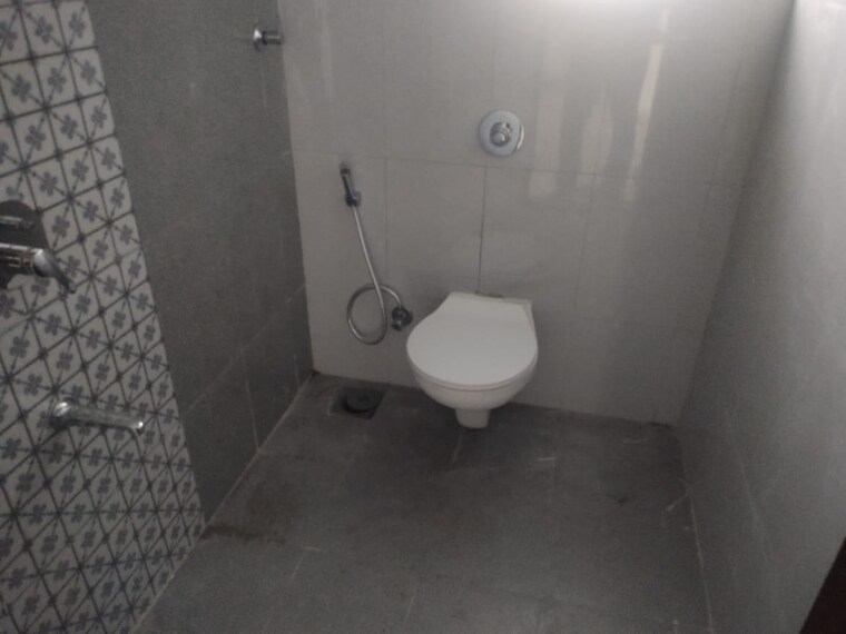 Bathroom, parklane-lifeseasons 1 Bedroom 393 Sq.Ft. Apartment In Dhanori Pune 9589078