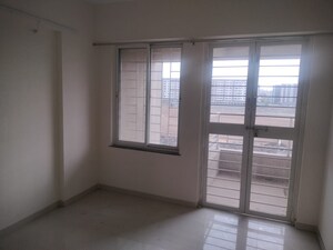 Room in 1 BHK Apartment at Parklane Lifeseasons, Dhanori – for Rent
