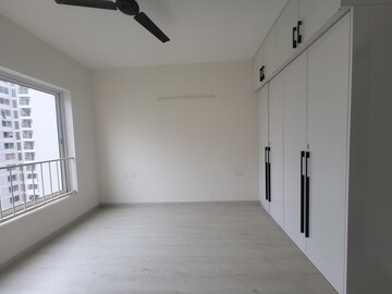  2 BHK Apartment at Shapoorji Pallonji Joyville Gurgaon, Sector 102 – for Sale