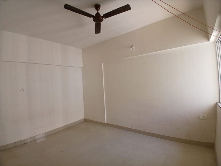 Room, gera-shrishti 1 Bedroom 358 Sq.Ft. Apartment In Wagholi Pune 9589133