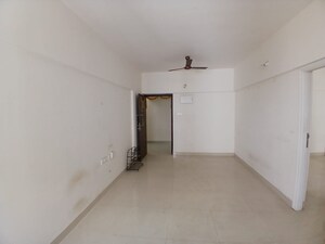 Room in 1 BHK Apartment at Gera Shrishti, Wagholi – for Rent