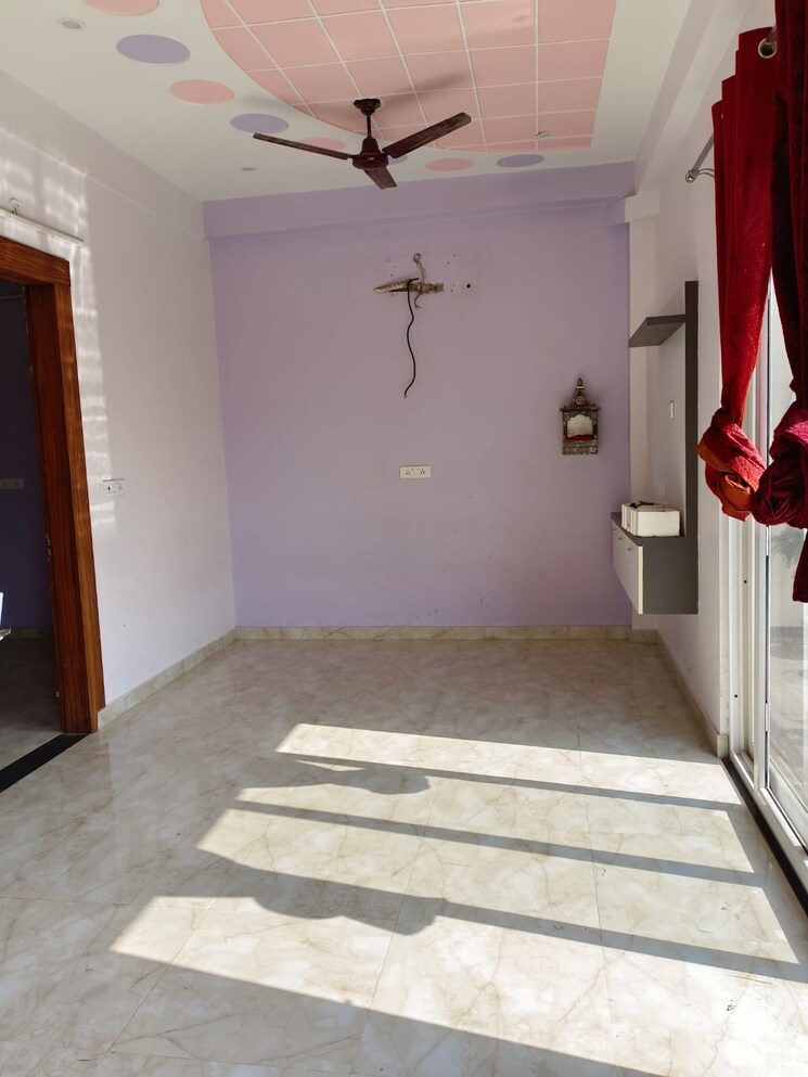 Bathroom, gomti nagar Pg For Boys & Girls In Gomti Nagar 9589151