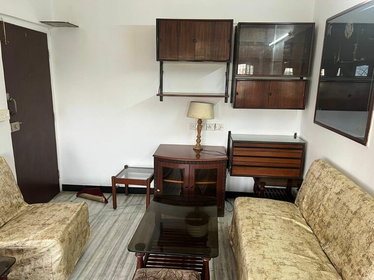 Living Room, andheri west 1 Bedroom 500 Sq.Ft. Apartment In Andheri West Mumbai 9589166